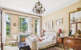 
                                                                                        Vente
                                                                                         À VENDRE - BIEN D’EXCEPTION FACE AU BOIS DE VINCENNES COMME UNE MAISON - JARDIN PRIVATIF. TERRASSES.