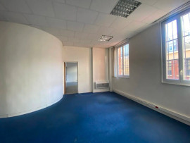 
                                                                                        Vente
                                                                                         À vendre – Bureaux de 204 m² au Havre – Seine-Maritime (76)