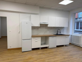 
                                                                                        Vente
                                                                                         À vendre – Bureaux de 457 m² à proximité du centre-ville du Havre – Seine-Maritime (76)