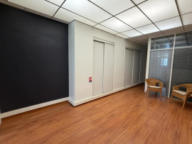 
                                                                                        Vente
                                                                                         À vendre – Bureaux de 59 m² dans le quartier de la Sous-Préfecture au Havre – Seine-Maritime (76)