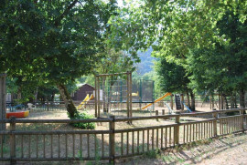 
                                                                                        Vente
                                                                                         À Vendre – Camping 3 étoiles de 150 emplacements à Monceaux-sur-Dordogne – Corrèze (19)