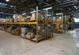 
                                                                                        Vente
                                                                                         À vendre – Entrepôt de 6 635 m² à Châlons-en-Champagne – Marne (51)
