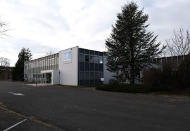 
                                                                                        Vente
                                                                                         À vendre – Entrepôt de 6 635 m² à Châlons-en-Champagne – Marne (51)