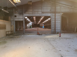 
                                                                                        Vente
                                                                                         À vendre – entrepôt non divisibles de 2 990 m² à Lallaing à proximité de Douai (59)