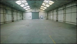 
                                                                                        Vente
                                                                                         A vendre, entrepôts et ateliers de 2ha, proche Auxerre