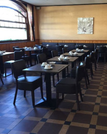 
                                                                                        Vente
                                                                                         À vendre – Hôtel 2 étoiles de 31 chambres à Gisors – Eure (27)