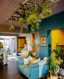 
                                                                                        Vente
                                                                                         À vendre- Hôtel 3 étoiles de 35 chambres dans le secteur de Ventoux - Vaucluse Provence (84)