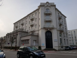 
                                                                                        Vente
                                                                                         À vendre - Hôtel de 160 chambres en bordure du Parc Thermal de Vittel - Vosges (88)