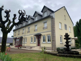 
                                                                                        Vente
                                                                                         À vendre - Hôtel-Restaurant 2 étoiles de 16 chambres à Seilhac - Corrèze (19)