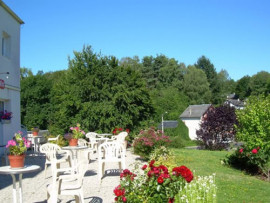 
                                                                                        Vente
                                                                                         À vendre – Hôtel-Restaurant de 36 chambres à Merlines – Corrèze (19)