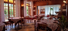 
                                                                                        Vente
                                                                                         À vendre – Hôtel-Restaurant de 6 chambres et 70 couverts à Ceilhes-et-Rocozels – Hérault (34)