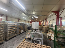 
                                                                                        Vente
                                                                                         À vendre – Local d'activités de 1 250 m² à Argenteuil – Val-d'Oise (95)