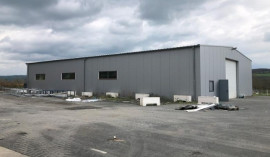 
                                                                                        Vente
                                                                                         À vendre – Local d'activités de 4 358 m² à Réalmont – Tarn (81)