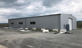 
                                                                                        Vente
                                                                                         À vendre – Local d'activités de 4 358 m² à Réalmont – Tarn (81)