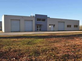 
                                                                                        Vente
                                                                                         À Vendre – Local d'Activités de 600 m² à Cambes, Lot (46)