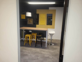 
                                                                                        Vente
                                                                                         À vendre – Local d'activités de 750 m² dans la zone Marcel Doret à Calais – Pas-de-Calais (62)