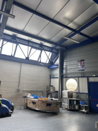 
                                                                                        Vente
                                                                                         À Vendre – Local Industriel de 1 550 m² à Joigny – Yonne (89)