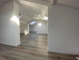 
                                                                                        Vente
                                                                                         À vendre – Local industriel de 2 485,68 m² à Argenteuil – Val d'Oise (95)