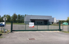 
                                                                                        Vente
                                                                                         À vendre - local industriel de 3 120 m² à Bram, dans l'Aude