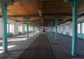 
                                                                                        Vente
                                                                                         À vendre – Locaux d'activités de 500 à 3 200 m² dans le centre-ville de Tonneins – Lot-et-Garonne (4