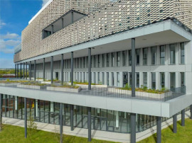 
                                                                                        Location
                                                                                         À vendre ou à louer – 20 000 m² de bureaux divisibles à partir de 300 m² à Labège – Haute-Garonne (31)