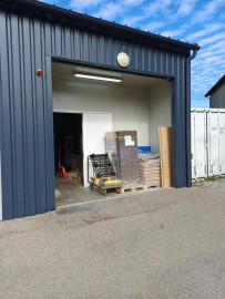 
                                                                                        Location
                                                                                         À vendre ou à louer – Bâtiment agroalimentaire de 280 m² à Murat-sur-Vèbre – Tarn (81)