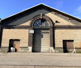
                                                                                        Location
                                                                                         À vendre ou à louer – Local d'activités de 1 129 m² au Havre – Seine-Maritime (76)