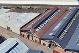 
                                                                                        Location
                                                                                         À vendre ou à louer – Local d'activités de 1 129 m² au Havre – Seine-Maritime (76)
