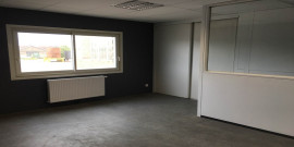 
                                                                                        Location
                                                                                         À vendre ou à louer – Local industriel de 1 300 m² au Creusot – Saône-et-Loire (71)