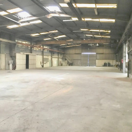 
                                                                                        Location
                                                                                         À vendre ou à louer - Local Industriel de 2 286 m² à Amiens