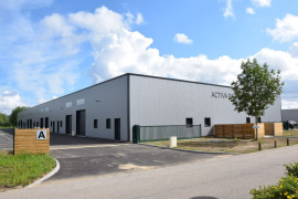 
                                                                                        Location
                                                                                         À vendre ou à louer – Locaux d'Activités de 144 à 216 m² à proximité de Rouen  – Seine-Maritime (76)