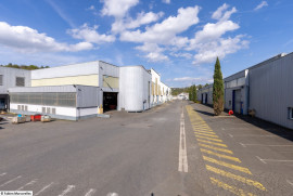
                                                                                        Location
                                                                                         À vendre ou à louer – Site industriel de 7 471 m² à Viviez – Aveyron (12)