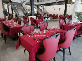 
                                                                                        Vente
                                                                                         À vendre – Restaurant de 873 m² à Vouziers – Ardennes (08)