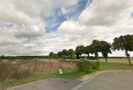 
                                                                                        Vente
                                                                                         À vendre – Terrain Industriel de 2 000 m² à Faverolles – Eure-et-Loir (28)