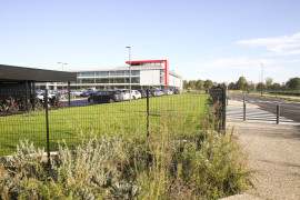 
                                                                                        Vente
                                                                                         À vendre – Terrains de 2 000 m² à 34 000 m² à Saint-André-de-Cubzac – Gironde (33)