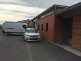 
                                                                                        Vente
                                                                                         Acheter un local à Caumont-sur-Durance, dans le Vaucluse (84)