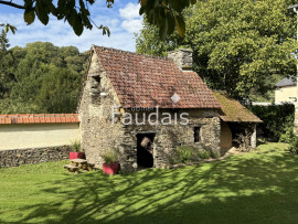 
                                                                                        Vente
                                                                                         AGNEAUX au calme proche toutes commodités