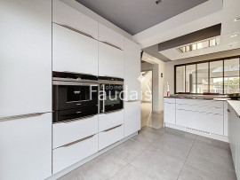 
                                                                                        Vente
                                                                                         AGNEAUX- LA PALIERE - Maison d'architecte avec autonomie de 