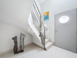 
                                                                                        Vente
                                                                                         AGNEAUX- LA PALIERE - Maison d'architecte avec autonomie de 