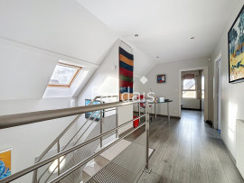 
                                                                                        Vente
                                                                                         AGNEAUX- LA PALIERE - Maison d'architecte avec autonomie de 