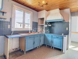 
                                                                                        Vente
                                                                                         AGNEAUX MAISON 3 CHAMBRES PROCHE INSTITUT ET MEDECINS