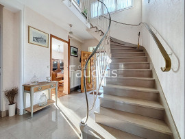 
                                                                                        Vente
                                                                                         AGNEAUX - Maison 4 chambres avec autonomie de plain pied 