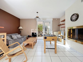 
                                                                                        Vente
                                                                                         AGNEAUX, Maison avec vie de plain-pied, 161m2, 5 chambres