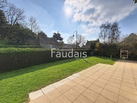 
                                                                                        Vente
                                                                                         AGNEAUX, Maison avec vie de plain-pied, 161m2, 5 chambres