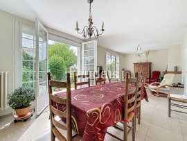 
                                                                                        Vente
                                                                                          AGNEAUX - Maison familiale 125 m2 avec autonomie de plain-p