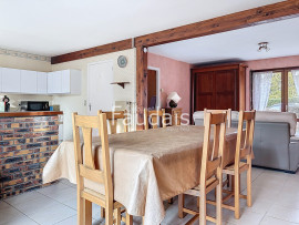 
                                                                                        Vente
                                                                                         AGNEAUX MAISON PROCHE PALIERE et INSTITUT 