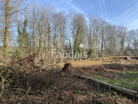 
                                                                                        Vente
                                                                                         AGNEAUX - TERRAIN A BATIR 