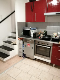 
                                                                        Location
                                                                         AGREABLE PETITE MAISON RENOVEE