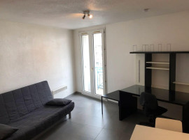 
                                                                                        Location
                                                                                         Agréable studio meublé 24m2