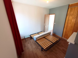 
                                                                                        Location
                                                                                         Amiénoise 2 chambres avec cour St Honoré